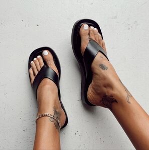 Princess Polly Tampa Sandals - Black - 10